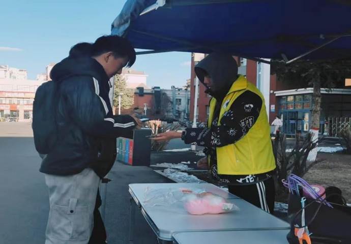 3a96735c5bb5030b9a66fcc5d4e62d19_